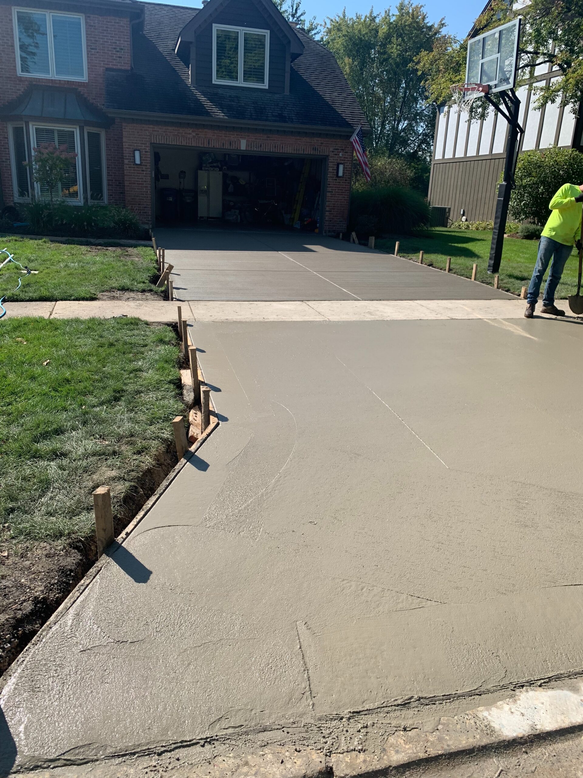 concrete driveway installation, wheaton, glen ellyn, il, high standard services, west chicago, il concrete driveway installation, wheaton, glen ellyn, il, high standard services, west chicago, il